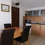 아파트호텔 Top Lodge Apartments 3*