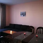 Top Lodge Apartments 아파트호텔 반스코