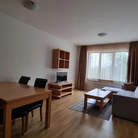 Top Lodge Apartments