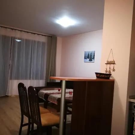 Top Lodge Apartments