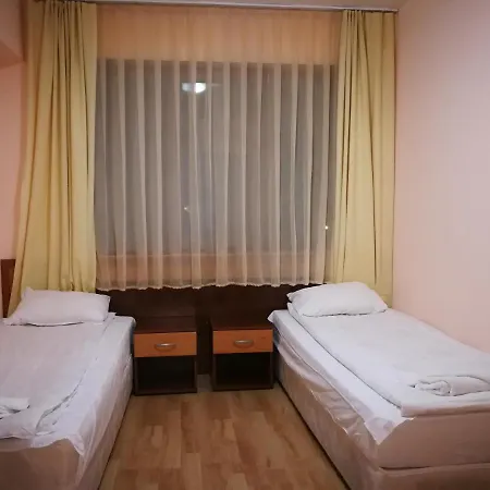 Top Lodge Apartments 3*