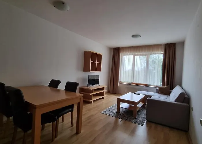 Top Lodge Apartments